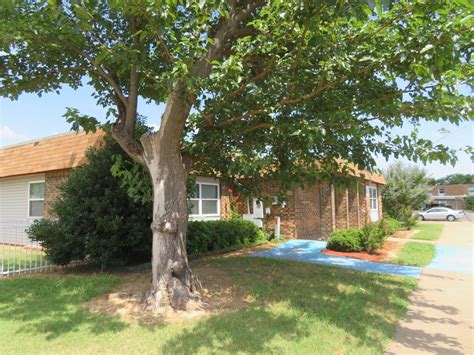 Search for a car rental location or browse the list below. Pet Friendly Apartment Complex | Wichita Falls, TX | Lion ...