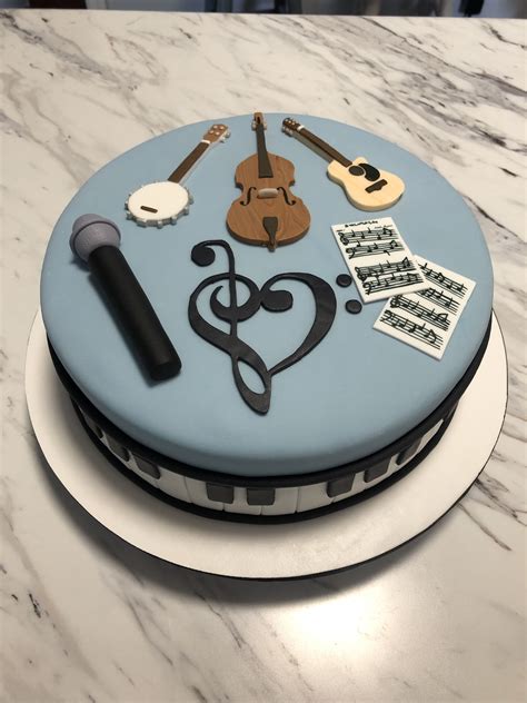 Cake For A Music Lover Music Cakes Music Themed Cakes Cake Cafe