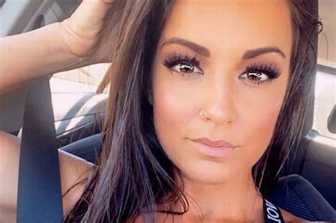 Who Is Courtney Tillia Onlyfans Star Who Went From Bankruptcy To 6 Figure Earnings Daily Star