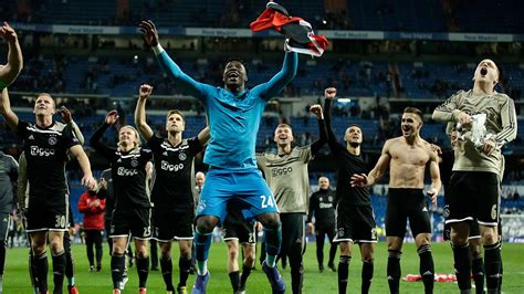 {{ mactrl.hometeamperformancepoll.totalvotes + mactrl.awayteamperformancepoll.totalvotes }} votes. Real Madrid Stunned by Ajax in Champions League Drama
