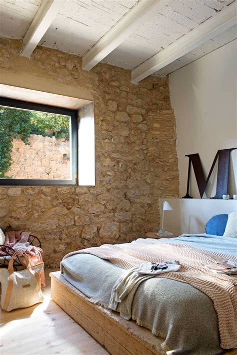 10 Small And Very Cozy Bedrooms