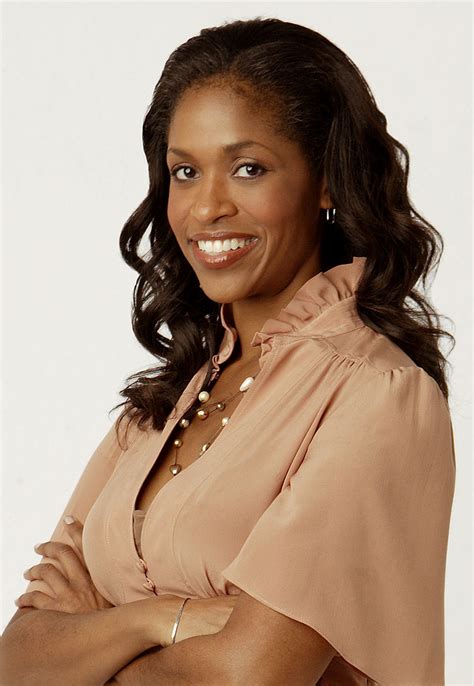 Merrin Dungey Doblaje Wiki Fandom