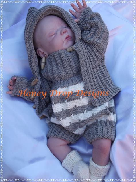 These 23 free knitting patterns will encourage you to use your newly acquired skills and venture into making items for your home or to wear in addition to additional scarf ideas. Honeydropdesigns * Allsorts * PAPER KNITTING PATTERN ...