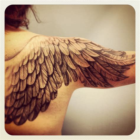 Pin By Al Amar On Tattoos I Like Angel Wings Tattoo Wings Tattoo