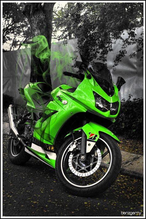 Read the all honda cb 1000rr repsol features, introduction, basic specification, cc, average, colors, power at 100bikes.com. Ninja 250R (com imagens) | Kawasaki ninja, Motos, Ninja