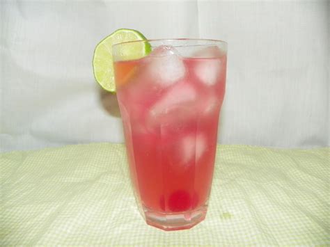 Diet Cherry Limeade Summer Beverage Drink Non Alcoholic Sweet