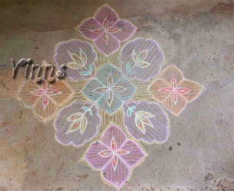 Simple kolam designs with dots. Flower Kolam - 7 | Vinns Kolam