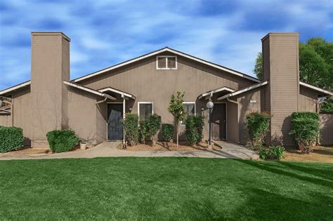 Trova tutte le informazioni su dry creek kitchen, un ristorante della selezione michelin : Dry Creek Meadows - Apartments - 740 Villa Ave, Clovis, CA ...