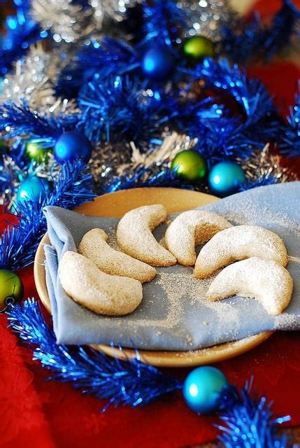 Avoid delicate cookies like tuiles, florentines, meringues, and any sort of wafer cookie. Almond Crescent Christmas Cookies - Julia's Album