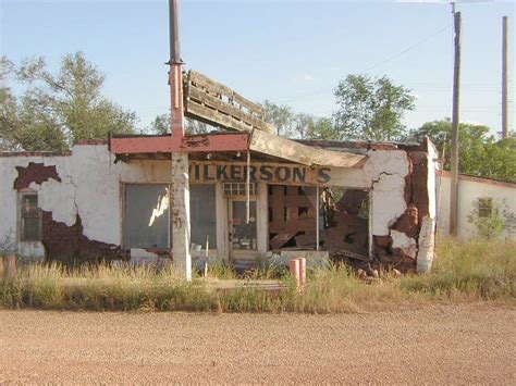 Newkirk New Mexico Wilkersons Store And Gulf Gas Station Flickr