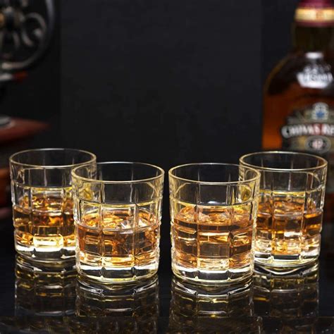 Dada Enterprise Whiskey Glass Premium Unique Shape Glass Chex Type Design Suitable For Pary