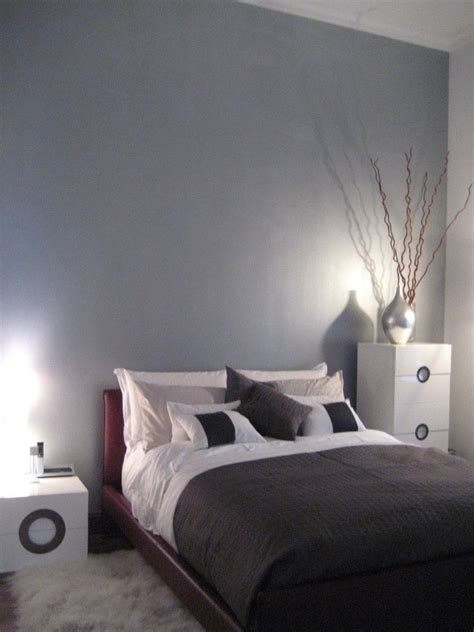 Silver Painted Wall That I Want For My Room So Bad Diy Home Decor