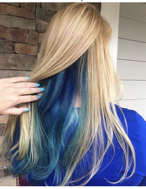 Blue Vivids Under Long Blonde Dyed Blonde Hair Blonde And Blue Hair