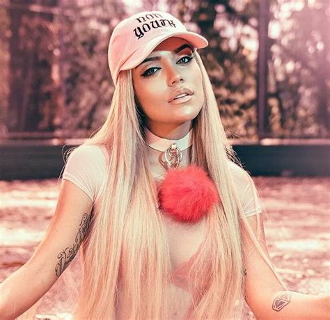 Karol g (@karolg) en tiktok | 44.8m me gusta. Karol G Photos (7 of 31) | Last.fm