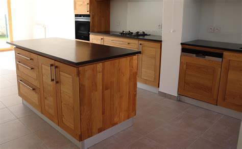 Maybe you would like to learn more about one of these? Cuisine sur mesure en chêne SUR MESURE - DELORME meubles
