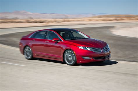 First Drive 2013 Lincoln Mkz 37 Awd Automobile Magazine