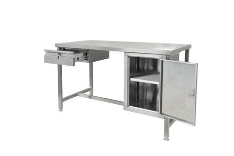 Stainless Steel Work Benches - Welding & Welder