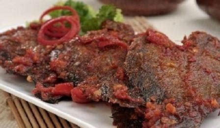The most common meat used in tinorangsak is pork. Resep dan Cara Membuat Ikan Sepat Goreng Bumbu Balado Yang ...