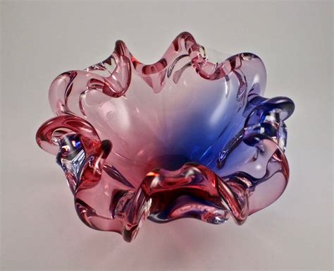 Can Anyone Id The Signature On This Piece Of Murano Style Art Glass Antiques Board