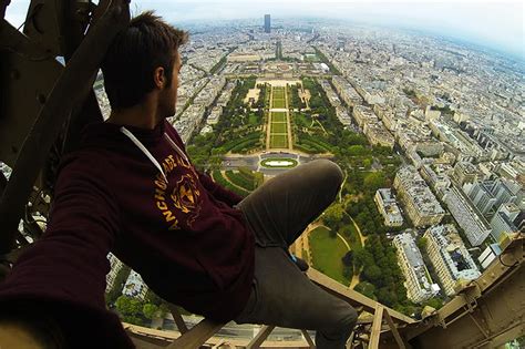 how to scramble up the top of the eiffel tower in paris