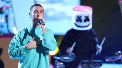Marshmello And Bastille Perform Happier On The Voice Finale The Latest Electronic