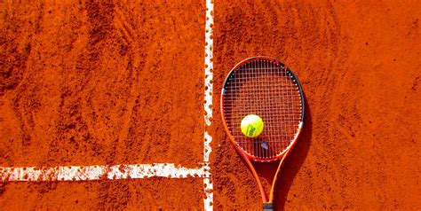 Eighth seed federer is playing in only his third tournament since january 2020 after two knee surgeries and says he is using roland garros to build up fitness. Date de la Finale de Roland Garros 2021 # Finale du ...
