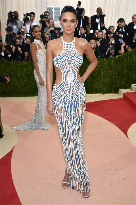 Kendall Jenners 2016 Met Gala Dress Is Her Most Sophisticated Look Yet