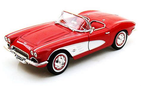 1961 Chevy Corvette Red Auto World Ertl Amm991 118 Scale Diecast