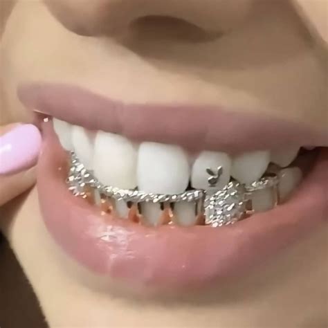 𝓓𝓪𝓛𝓪𝓿𝓲𝓼𝓱𝓦𝓪𝔂 on Instagram Would you ever wear teeth jewelry