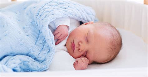 Zu diesem zweck gehört, daß sie tag und nacht differieren erlernen. Baby Keilkissen