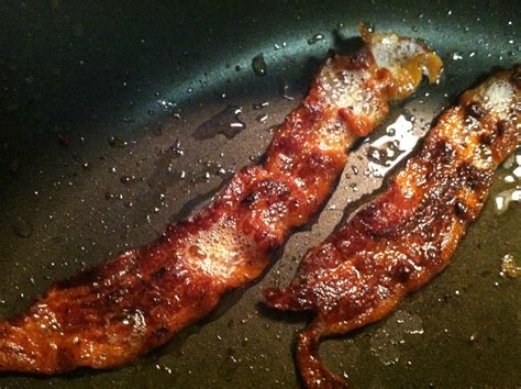 What Are The Bubbles On The Surface Of Cooking Bacon Seasoned Advice