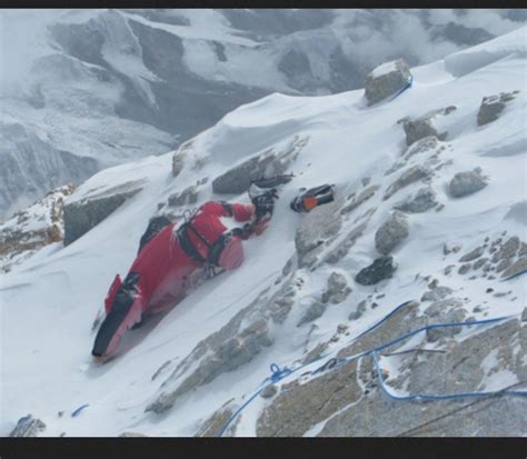Pin Von Emi Auf Everest S Bodies