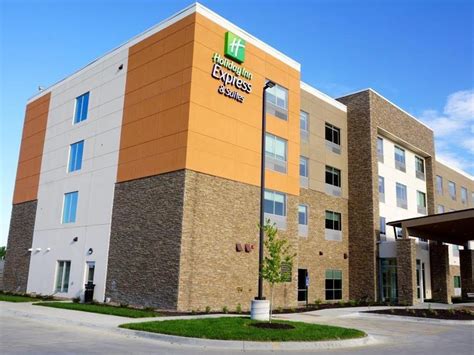 Holiday Inn Express And Suites Omaha Millard Area Free Cancellation