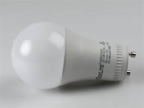 Gu24 base, and 120 volts. MaxLite Dimmable 9W 2700K A19 LED Bulb, GU24 Base ...