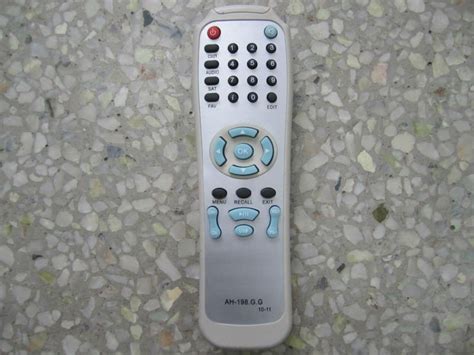Инструкцию Urc22b 15 Universal Remote Control Kontrolniroboti