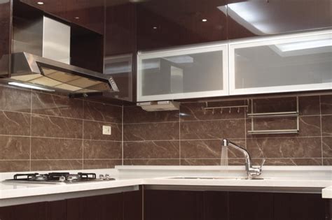 List of kitchen cabinets and wardrobes manufacturers & suppliers in china. Aluminium Kitchens | Kitchen Cabinets Manufacturers ...