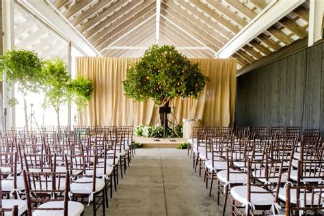 A Modern Orthodox Jewish Wedding At The Parrish Art Museum In Water