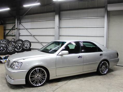 Latest toyota crown car reviews, user ratings and opinions. Featured 2002 Toyota Crown at J-Spec Imports