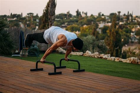 What Is Calisthenics Training Everything You Need To Know Nyk Daily