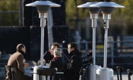 Πότε ανοίγουν σχολεία, εστίαση, λιανεμπόριο χωρίς sms. Πότε και πως θα ανοίξει η εστίαση; Οι επιδοτήσεις και οι ...