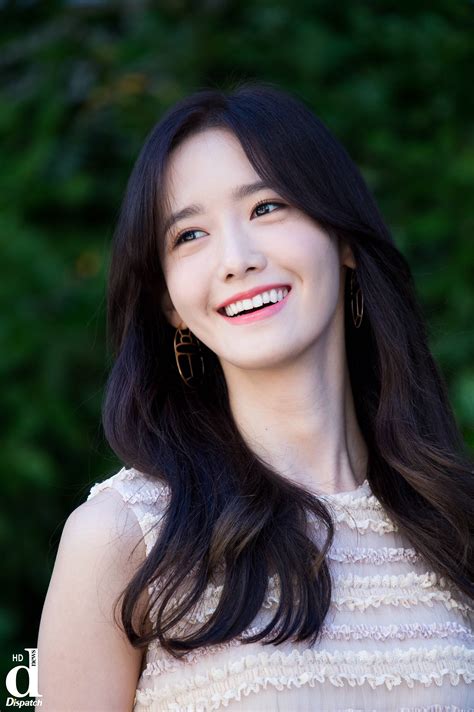 Appreciation Gorgeous Yoona By Dispatch Celebrity Photos Onehallyu