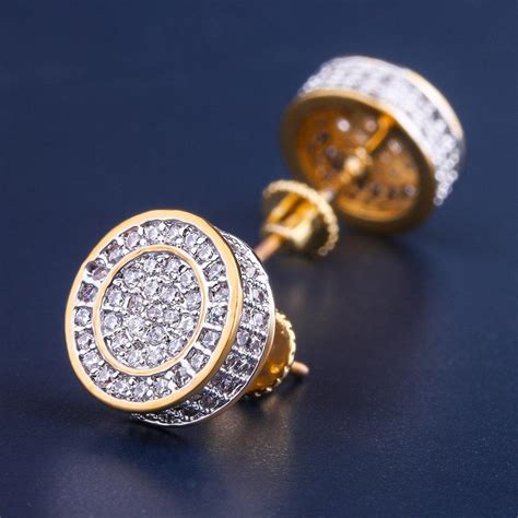 Boucles d'oreilles pendantes en argent rhodi� cha�nette avec croix chr�tienne � l'extr�mit� et fermoir tige � poussette. Boucle d'oreille pour homme en plaqué or avec zirconium