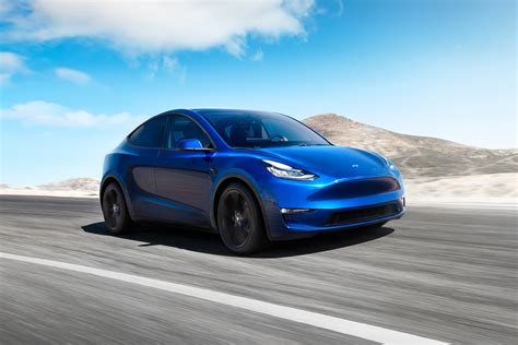 Tesla To Launch Full Self Driving Beta In Cars Next Week Insidehook