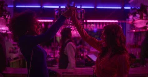 Netflix Geeft Officiële Trailer Vrij Voor Het Tweede Seizoen Van Sexlife Filmvandaagnl