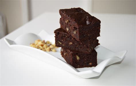 Avocado Brownies With Hazelnuts A Pop Of Red Avocado Brownies