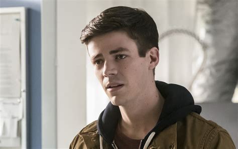 Https://techalive.net/hairstyle/barry Allen Season 3 Hairstyle From The Side