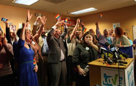 Supreme Court Declines Request To Halt Same Sex Marriages In Oregon