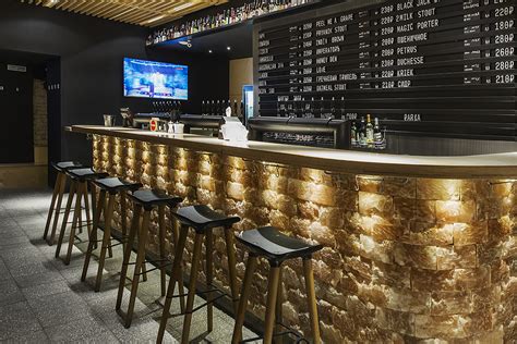 Craft Beer Bar Interior Design Project Receives An