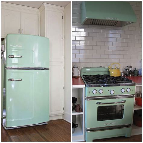 Big Chill Appliances in 6 Classic Spring Shades | Green kitchen