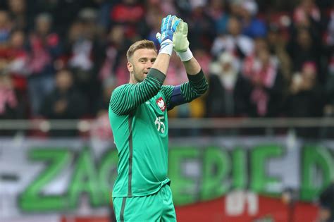 Po petrze schwarzu, kacprze radkowskim i javierze hyjku, do wrocławian dołącza utalentowany bramkarz maksymilian boruc. Artur Boruc stał się dla nich LEGENDĄ. Polski bramkarz ...